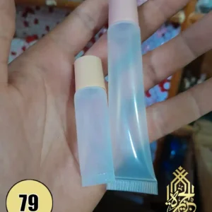 عبوات فارغة من الجزيرة – جودة تليق بعلامتك التجارية هل تمتلك مصنع أو ورشة تعبئة؟ هل تبحث عن عبوات فاخرة تعكس جودة منتجك؟ في الجزيرة للعطور وعبوات مستحضرات التجميل، نوفر لك كل ما تحتاجه من عبوات فارغة بأنواعها وتصاميمها المختلفة، لتناسب كافة الاستخدامات التجارية والتجميلية. أنواع العبوات المتوفرة لدينا: عبوات عطور فارغة (زجاج، بلاستيك، تصميم فاخر، رشاش بخاخ) عبوات مستحضرات التجميل (كريمات – سيروم – لوشن – زيوت – شامبو – جيل) عبوات صغيرة للتوزيعات والعينات برطمانات بلاستيك وزجاج بأحجام مختلفة عبوات اسبراي – دروبّر – بامب – رول أون ليه تختار الجزيرة؟ جودة خامات عالية – مقاومة للتسريب والكسر تصميمات عصرية تناسب الماركات الراقية تشكيلة متنوعة بأحجام وألوان مختلفة أسعار جملة مميزة للمصانع والمحلات خدمة توريد منتظمة بكميات كبيرة إمكانية طباعة أو لصق شعارك على العبوة نخدم قطاعات مختلفة: مصانع العطور ومستحضرات التجميل محلات التركيبات والعطارة مراكز التجميل والسبا مشاريع التعبئة المنزلية الهدايا الترويجية والمناسبات من نحن؟ نحن الجزيرة للعطور وعبوات مستحضرات التجميل، متخصصون في توفير أجود أنواع العبوات الفارغة منذ سنوات، ونخدم عملائنا في مختلف المحافظات المصرية بأفضل الأسعار وأسرع الشحنات. تواصل معنا الآن لو بتدور على مورد موثوق لعبواتك، احنا في الجزيرة جاهزين نخدمك! اطلب عينتك التجريبية الآن اتصل أو راسلنا على واتساب 01065481855 شحن لجميع المحافظات عبوات فارغة | عبوات عطور | عبوات مستحضرات تجميل | مورد عبوات | العبوات بالجملة | عبوات زجاج | عبوات بلاستيك | عبوات كريمات | تغليف العطور | عبوات مخصصة | طباعة على العبوات | مصنع عبوات فارغة | شركة الجزيرة للعطور إليك معرضًا بصريًا يُظهر أنواعًا من العبوات الفارغة المصنوعة من البلاستيك والزجاج، بما في ذلك عبوات تُستخدم للعطور ومستحضرات التجميل—تشبه تلك التي توفرها شركة "الجزيرة للعبوات". الصور تُبرز تنوع التصاميم والأشكال التي قد تستوحي منها لموقعك على ووردبريس. محتوى مناسب لموقع ووردبريس عن "الجزيرة للعبوات" 1. مقدمة جذابة ابدأ بمقدمة موجزة تُعرّف الزائر بالمصنع: "الجزيرة للعبوات: رائداً في تصنيع العبوات الفارغة المتخصصة" 2. عن الشركة وخدماتها رؤية ورسالة الموقع: بيان واضح عن تخصص الشركة في صناعة وتوريد عبوات فارغة للعطور ومستحضرات التجميل بأنواع متعددة(aljazeera-perfumeseg.com). مواد آمنة ومواصفات عالية الجودة: العبوات مصنوعة من خامات آمنة ومناسبة للعطور ومستحضرات التجميل، وهو ما يجعلها خيارًا موثوقًا للعلامات التجارية(aljazeera-perfumeseg.com). خدمات مميزة: طباعة وتغليف مخصص للعبوات (مثل إضافة لوجو أو تصميم العلامة التجارية)(aljazeera-perfumeseg.com). أسعار تنافسية تناسب احتياجات مختلف الأنشطة التجارية(aljazeera-perfumeseg.com). تنوع العبوات: توفر الشركة عبوات بأنواع وتصميمات متعددة لتلبية مختلف الاستخدامات—تجارية وتجميلية(aljazeera-perfumeseg.com). 3. فوائد العبوات المفرغة تسهم في تقليل النفايات من خلال إعادة الاستخدام (مثل إعادة تعبئة العطور). تمنح العلامات التجارية حرية التخصيص (من ناحية الشكل، اللون، النقش). توفر مرونة في التعبئة بحسب الحجم والكمية المطلوبة. 4. كيف تستخدم هذه المعلومات في موقعك؟ صفحة "من نحن" أو "عن الشركة": استخدم النصوص حول الجودة، الخدمات، والتخصيص. صفحة المنتجات أو المتجر: عرض صور للعبوات مع وصف بسيط ومباشر. قسم الأسئلة المتكررة (FAQs): هليمكن تخصيص العبوات؟ نعم، بالإمكان طباعة شعار وتصميم خاص حسب احتياج العلامة التجارية(aljazeera-perfumeseg.com). ما أنواع العبوات المتاحة؟ تتوفر بأشكال وتصاميم متعددة لتناسب الاستخدامات التجارية والتجميلية(aljazeera-perfumeseg.com). ملخص المحتوى المقترح القسم المحتوى الموصى به من نحن / نبذة عن الشركة "الجزيرة للعبوات – رائدون في تصنيع وتوريد عبوات فارغة عالية الجودة للعطور ومستحضرات التجميل." الخدمات خامات آمنة، طباعة وتغليف مخصص، أسعار تنافسية، وتنوع في الخيارات(aljazeera-perfumeseg.com). استخدامات المنتج تعبئة العطور، مستحضرات التجميل، حلول مخصصة للشركات الصغيرة والطويلة المدى. الأسئلة المتكررة (FAQ) ما هي الأنواع؟ ما خيارات التخصيص؟ كيف يتم تقديم الأسعار؟ الدعوة إلى التفاعل "تواصل معنا الآن لطلب عينات أو لمناقشة تصميم عبواتك الخاصة."